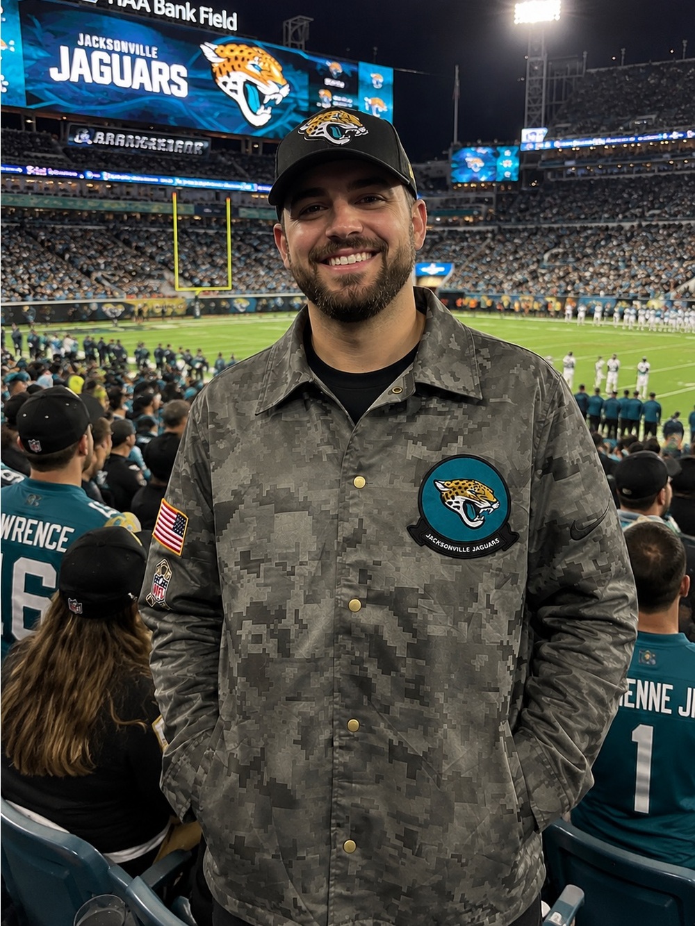 Nike Jacksonville Jaguars Salute To Service Full Snap Camo Jacket Large